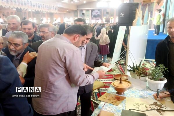 میز خدمت آموزش و پرورش استان مازندران در نماز جمعه ساری