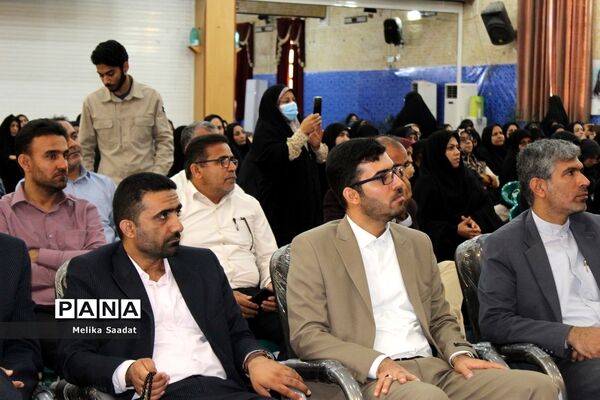 تجلیل از فرهنگیان بسیجی استان بوشهر