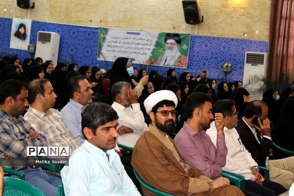 تجلیل از فرهنگیان بسیجی استان بوشهر