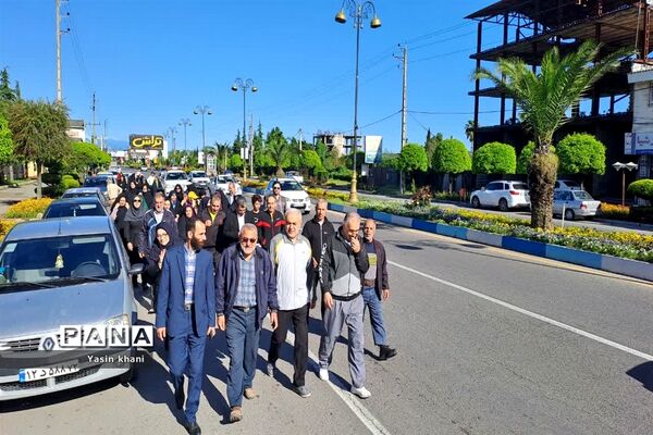 بزرگداشت هفته مقام معلم همایش پیاده‌روی فرهنگیان شهرستان عباس‌آباد
