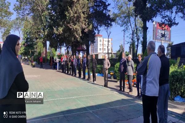 بزرگداشت هفته مقام معلم همایش پیاده‌روی فرهنگیان شهرستان عباس‌آباد