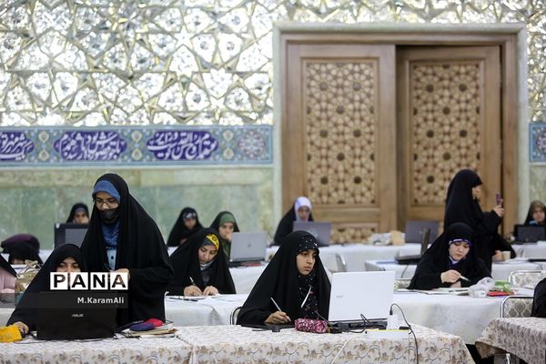 رویداد ملی هنری «لبخند خدا»، در حرم حضرت معصومه(س)