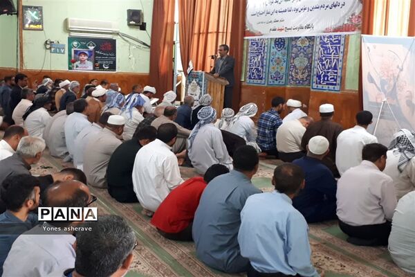 تقدیر از مدیرآموزش و پرورش شادگان در نمازجمعه