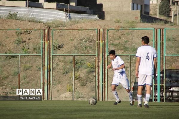 برگزاری لیگ فوتبال نوجوانان و جوانان شهرستان های استان تهران در شهرستان پردیس