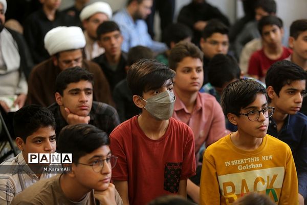 مراسم یادبود حافظان، قاریان و مداحان نوجوان حرم حضرت معصومه(س)