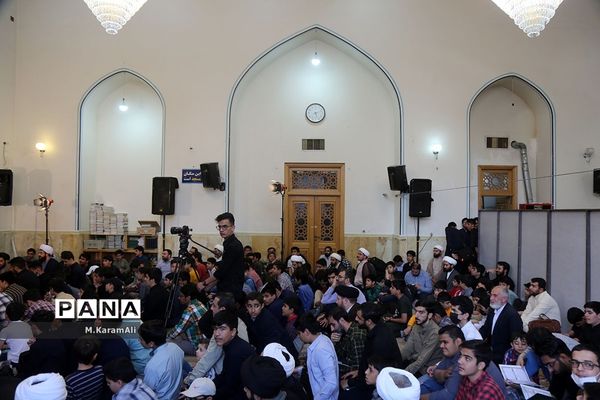 مراسم یادبود حافظان، قاریان و مداحان نوجوان حرم حضرت معصومه(س)