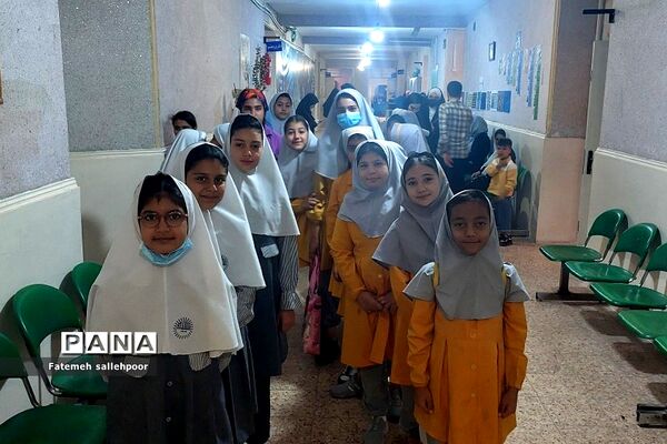 اولین کارگاه آموزش علوم‌تجربی با رویکرد استیم در شهرستان‌قرچک