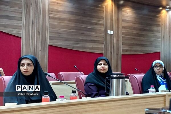 نشست تخصصی پیشگیری و مداخله در خودکشی ملارد