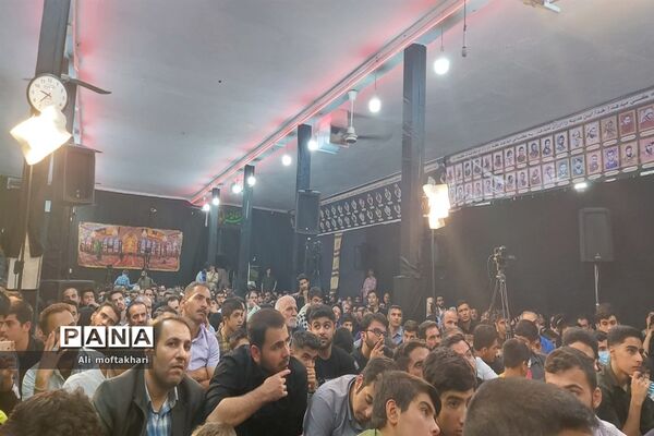 مراسم چهلمین روز شهادت شهید میلادحیدری در شهرستان‌قرچک