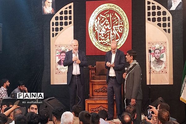 مراسم چهلمین روز شهادت شهید میلادحیدری در شهرستان‌قرچک