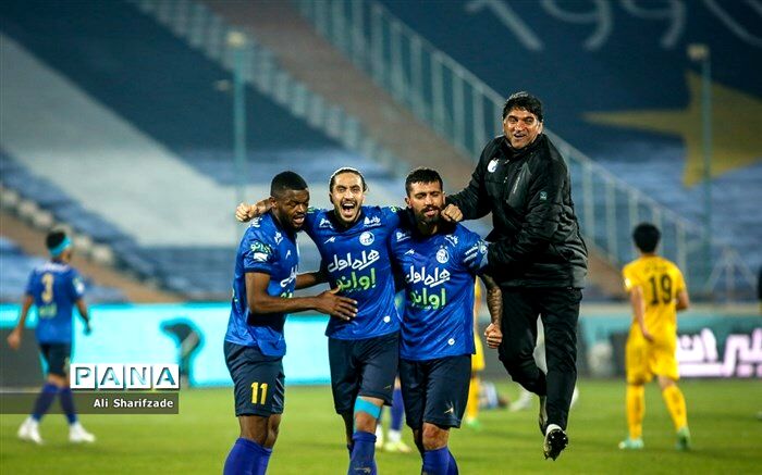 استقلال - صنعت نفت، پیکان - پرسپولیس و فوتبالی که شاید از آن متنفر شویم‌!