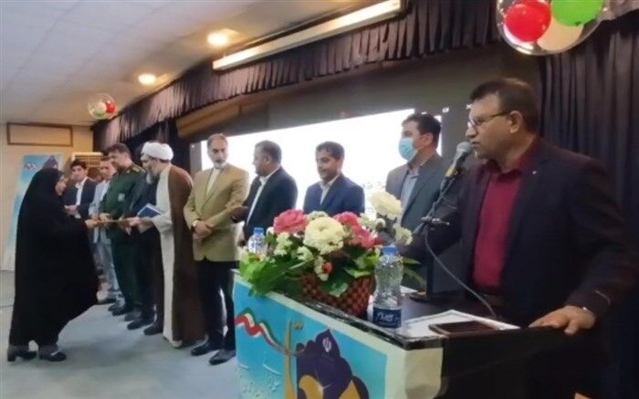 برگزاری آیین بزرگداشت مقام معلم در قشم/ فیلم