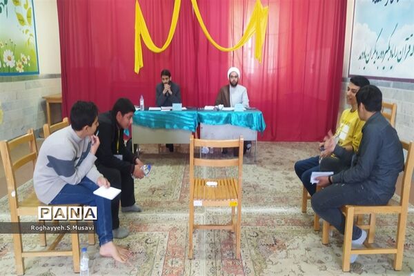 مراسم افتتاحیه مسابقات قرآن دانش‌آموزی استان قم