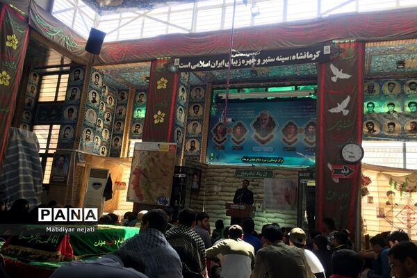 دانش‌آموزان پسر رودهن در اردوی راهیان نور یادمان عملیات مرصاد