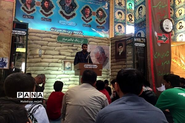 دانش‌آموزان پسر رودهن در اردوی راهیان نور یادمان عملیات مرصاد