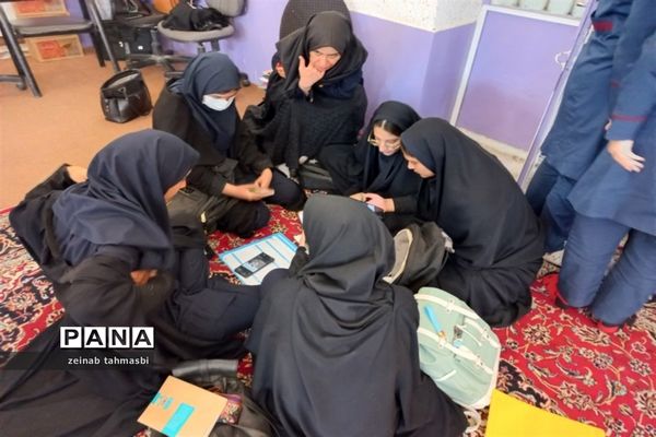 برگزاری لیگ دانش‌آموزی جهاد تبیین (جت) دختران در شهرستان سروستان