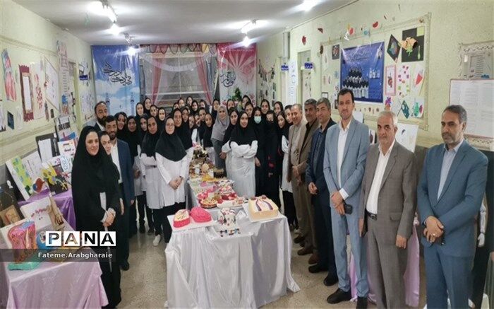 برگزاری جشنواره غذای‌ زیستی و دست‌‌سازه‌های فیزیک با عنوان کشف استعداد‌های نوین در پاکدشت