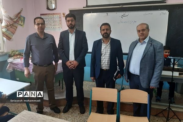 جشن گرامیداشت مقام معلم در مدارس رودهن