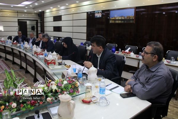 جلسه ستاد ثبت‌نام آموزش و پرورش استان بوشهر