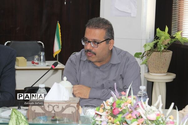 جلسه ستاد ثبت‌نام آموزش و پرورش استان بوشهر