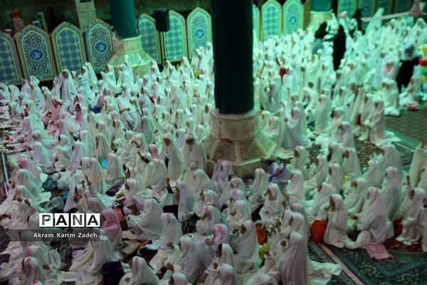 جشن تکلیف دانش‌آموزان پایه سوم مدارس شهرک واوان در اسلامشهر