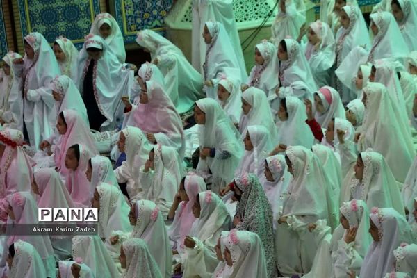 جشن تکلیف دانش‌آموزان پایه سوم مدارس شهرک واوان در اسلامشهر