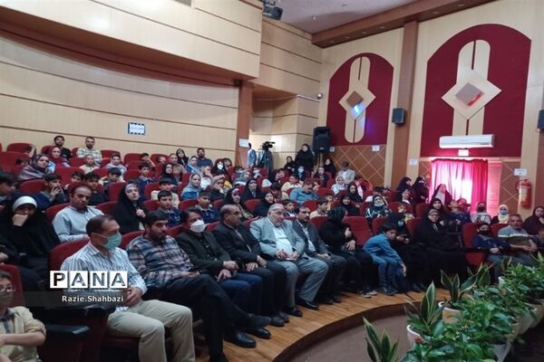 اختتامیه دومین عهدواره چله مهدویت در شهرستان پاکدشت