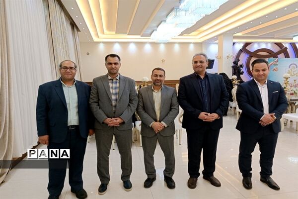 آیین تجلیل از معلمان نمونه شهرستان ملارد