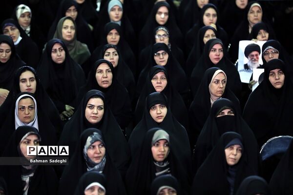 آیین بزرگداشت مقام معلم با حضور رئیس جمهوری