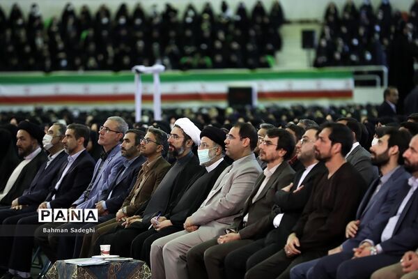 آیین بزرگداشت مقام معلم با حضور رئیس جمهوری