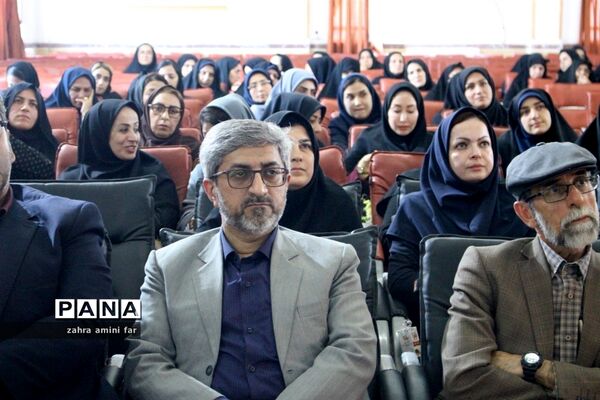 همایش گرامیداشت مقام معلم در نور