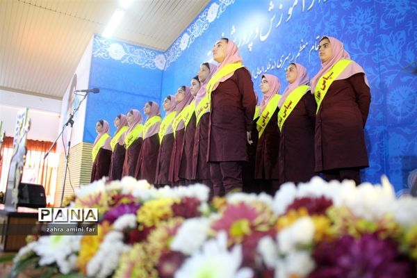 همایش گرامیداشت مقام معلم در نور