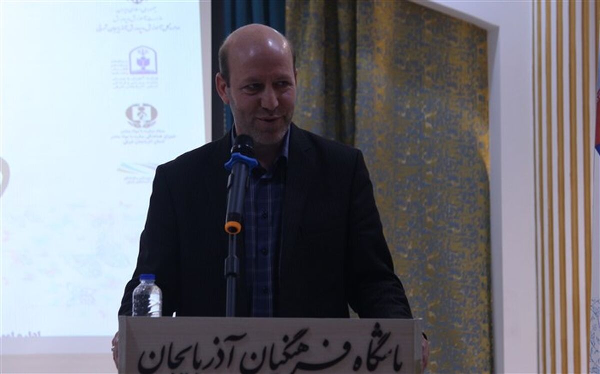 تربیت از جنس حرف نیست بلکه از جنس رفتار و عمل است