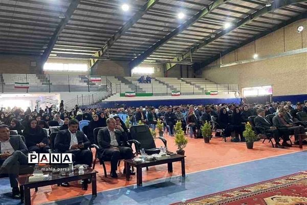 برگزاری جشن بزرگداشت هفته مقام معلم در شهرستان مانه و سملقان