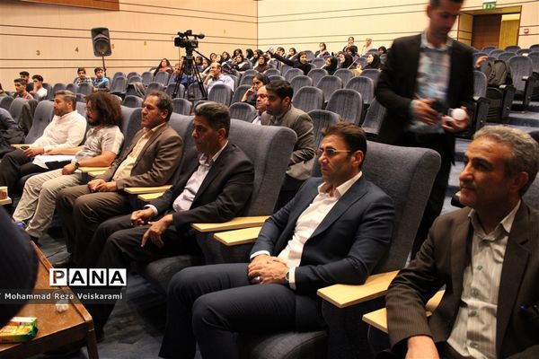 آیین افتتاحیه چهل و یکمین جشنواره دانش‌آموزی فرهنگی و هنری امید فردا (دختران)