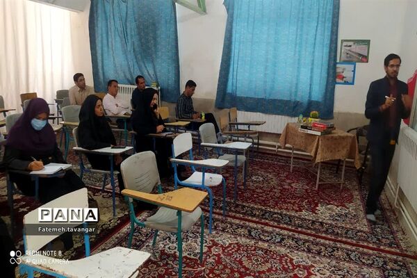 برگزاری کارگاه بازی‌های فکری در مروست