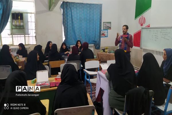 برگزاری کارگاه بازی‌های فکری در مروست