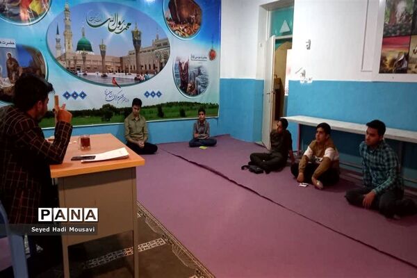کارگاه توانمند‌سازی دانش‌آموزان برگزیده استانی مسابقات قرآن و عترت ناحیه یک یزد