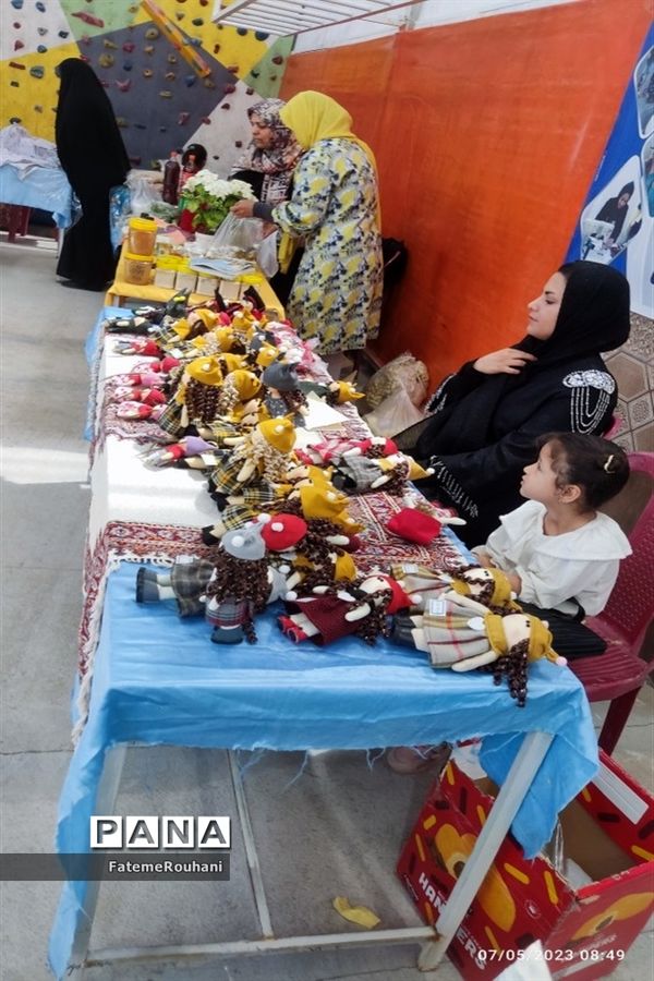مراسم افتتاحیه نمایشگاه مشاغل خانگی بانوان خلیل‌آباد