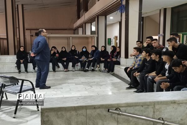 افتتاحیه نمایشگاه توانمندی‌های دانش‌آموزان رشته گرافیک هنرستان امیرکبیر ناحیه یک ساری