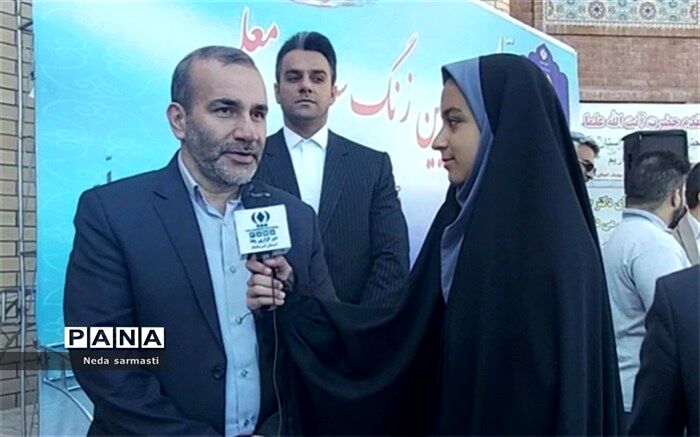 زنگ سپاس معلم در کرمانشاه طنین انداز شد/فیلم