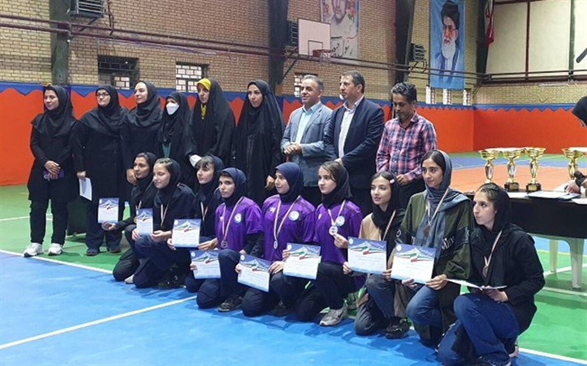 درخشش دختران دانش‌آموز شهرستان‌قدس در مسابقات طناب‌زنی