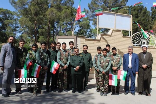 آیین استانی زنگ سپاس معلم در سمنان