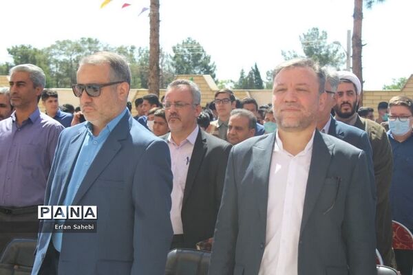 آیین استانی زنگ سپاس معلم در سمنان