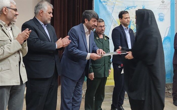 مراسم متمرکز استانی گرامیداشت مقام معلم در زنجان برگزار شد