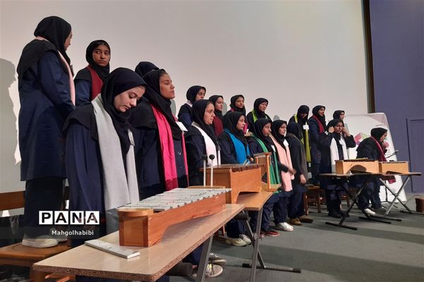 آغاز به کار چهل و یکمین جشنواره فرهنگی هنری دانش‌آموزان خراسان رضوی