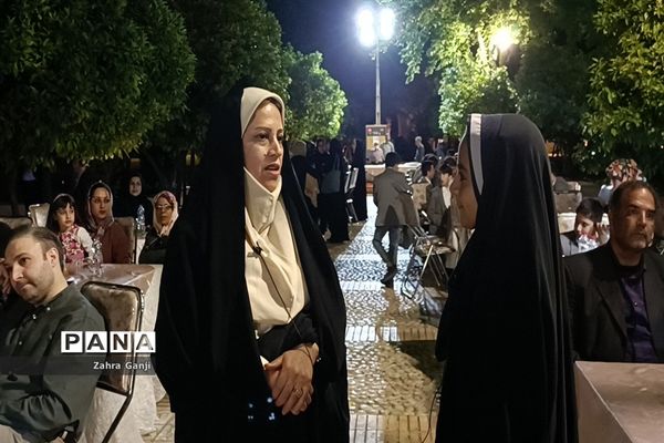 آیین تجلیل از معلمان نمونه استان فارس