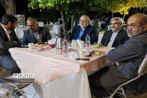 آیین تجلیل از معلمان نمونه استان فارس