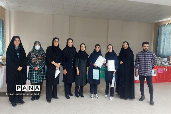 تجلیل از دانش‌آموزان پژوهشسرای باقرالعلوم قرچک