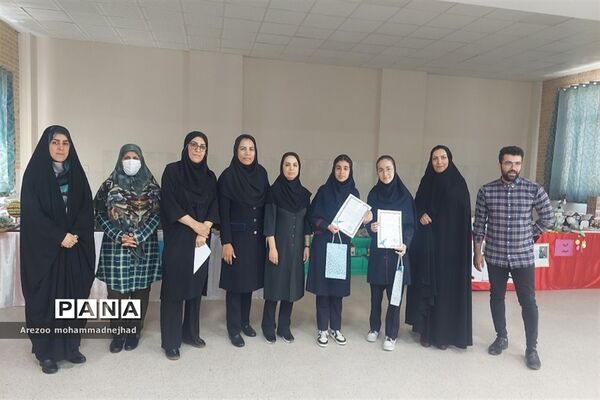 تجلیل از دانش‌آموزان پژوهشسرای باقرالعلوم قرچک